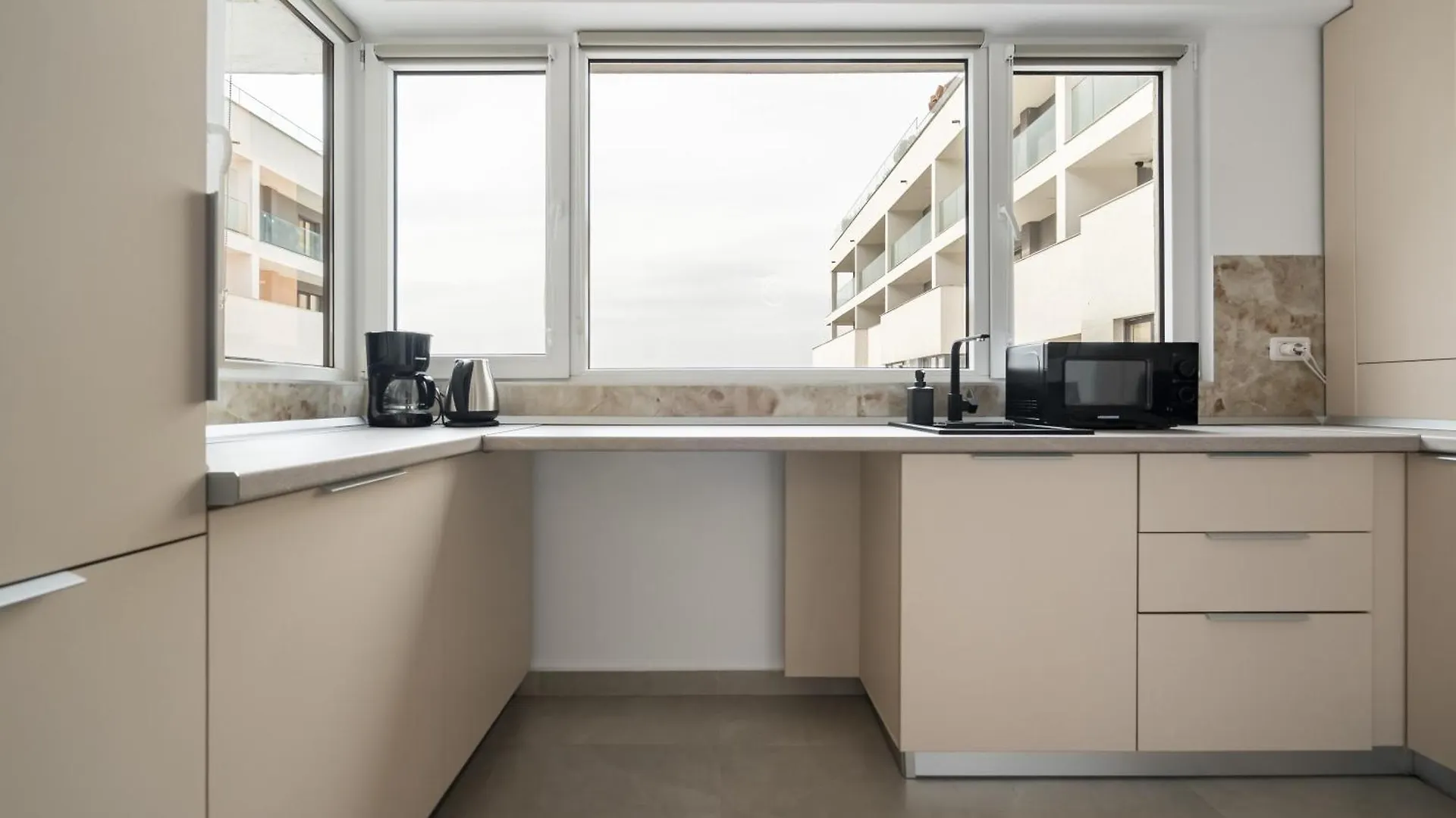 Central Spacious Apartment 1007 Bukarest