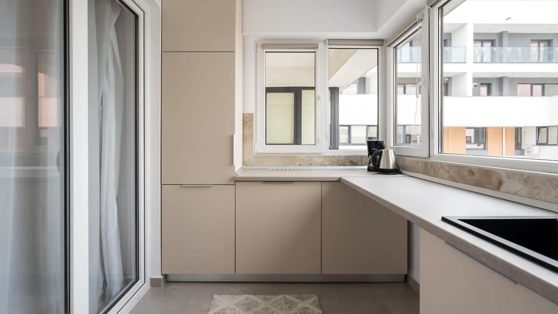 Central Spacious Apartment 1007 Bukarest