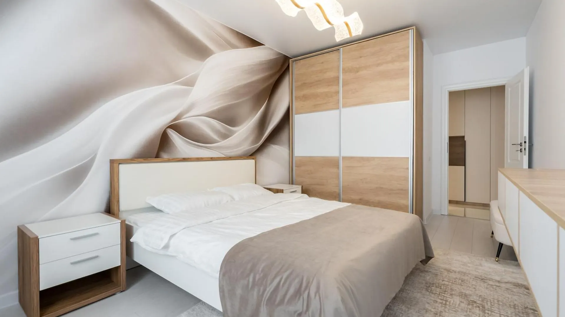Central Spacious Apartment 1007 Bukarest