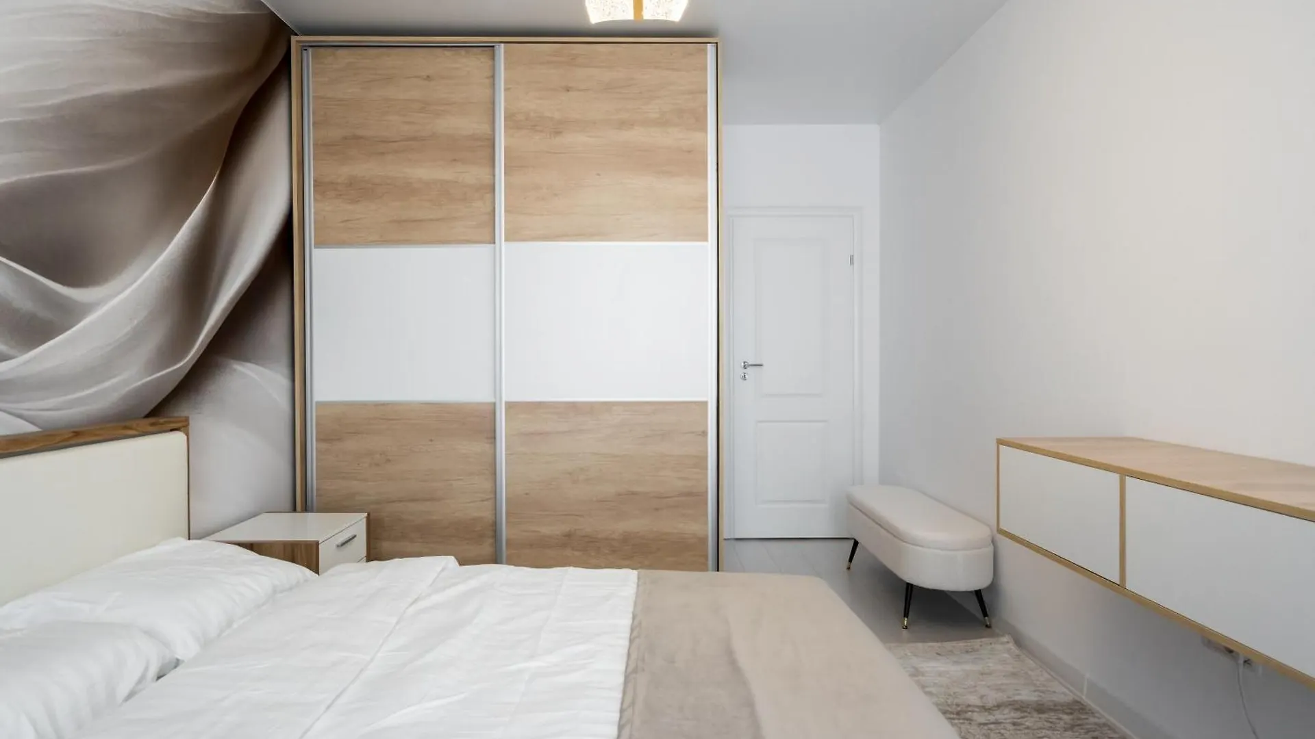 Central Spacious Apartment 1007 Bukarest